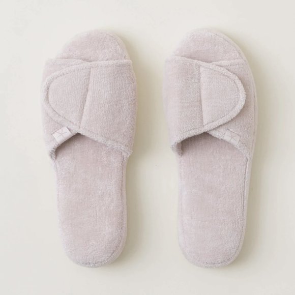✨HOST PICK✨ Barefoot Dreams CozyTerry® Spa Slippers - Picture 2 of 5